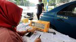 Pantau Polusi Udara, Asap Knalpot Mobil Diuji