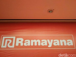 Ramayana PHK 421 Karyawan