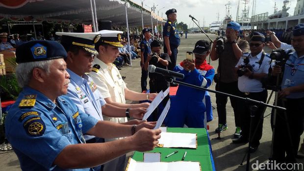  Jepang dan Filipina ikut serta dalam pelatihan penanggulangan pencemaran laut di Bali, Selasa (16/5/2017)