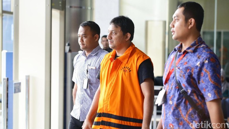 Fahd Sebut Anggota Komisi VIII 2009-2014 Terlibat Korupsi Alquran Fahd Sebut Anggota Komisi VIII 2009-2014 Terlibat Korupsi Alquran