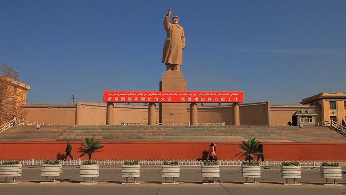 Jalur Sutra dan Geliat Muslim Uighur di Xinjiang