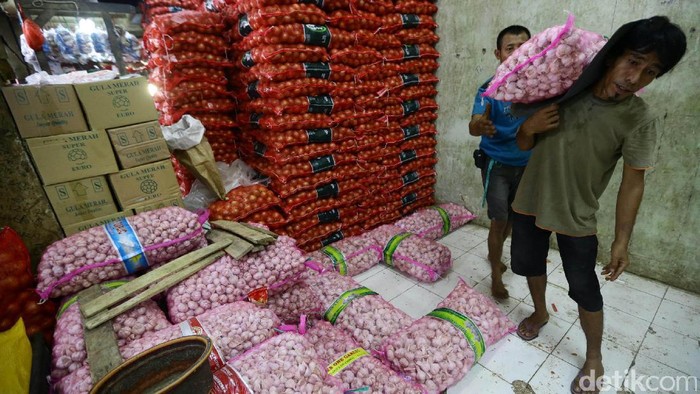Harga Bawang Putih Naik Tinggi, Jadi Penyumbang Inflasi Terbesar di Mei