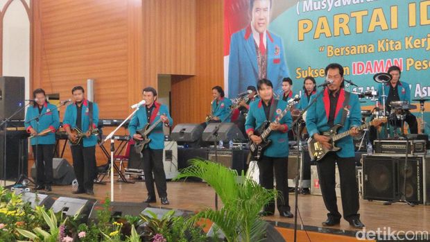 Rhoma Irama di Mukornas Partai Idaman / 