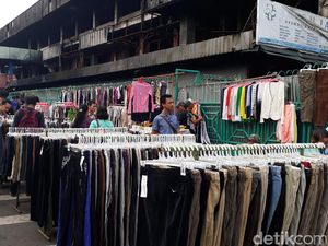 Pemkot Pastikan Tetap Relokasi PKL Pasar Senen Meski Pedagang Menolak