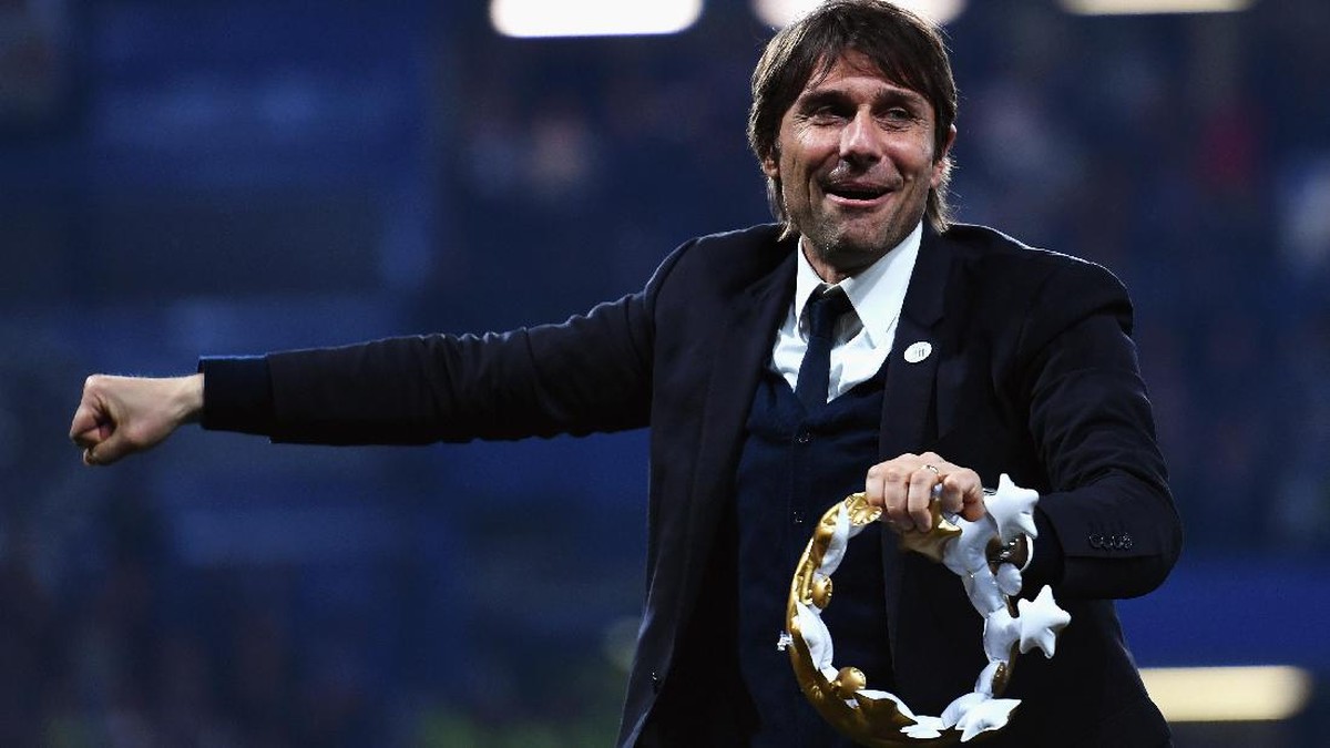 Antonio Conte sudah mempunyai rencana dengan bonus dari Chelsea. (Foto: Getty Images/Shaun Botterill)