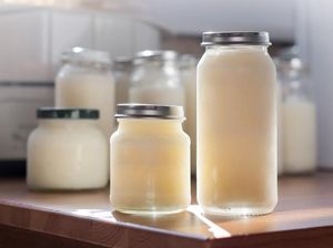 Orang-orang Dewasa yang Minum ASI untuk Kesehatan