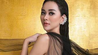 Boys! Aura Kasih Makin Seksi Aja Nih!