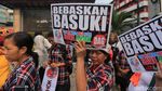Pendukung Ahok Kembali Sambangi Pengadilan Tinggi DKI