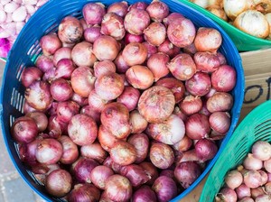 Ini Dia Biang Kerok yang Bikin Harga Bawang Merah Selangit