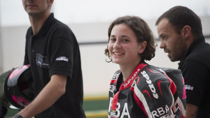RIO HONDO, ARGENTINA - APRIL 17:  Ana Carrasco of Spain and RBA Racing Team smiles in pit during the MotoGp of Argentina - Free Practice on April 17, 2015 in Rio Hondo, Argentina.  (Photo by Mirco Lazzari gp/Getty Images)