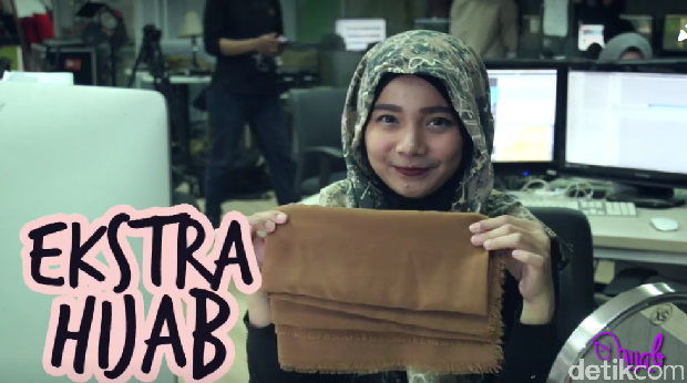 Video: 3 Cara Mengakali Jilbab Kusut Saat di Kantor