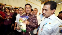 Untuk menstabilkan harga bumbu, Djarot menyebut bahwa Pemprov DKI harus melakukan intervensi saat musim panen raya tiba, khususnya untuk bawang merah. Intervensi yang disebut oleh Djarot adalah dengan cara membeli langsung bawang merah pada petaninya langsung. Karena saat panen raya, harga di petani akan lebih murah.