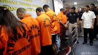Para penyalur, disebut Ari Dono, dikenai UU Nomor 21 Tahun 2007 tentang Tindak Pidana Perdagangan Orang.
