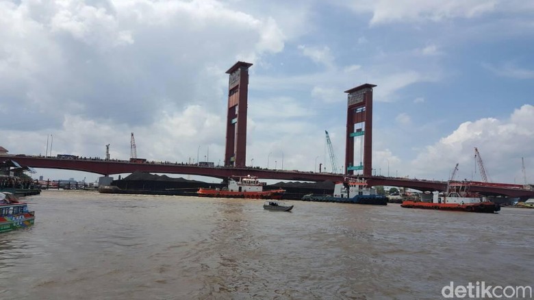 600 Hantu Jembatan Ampera HD