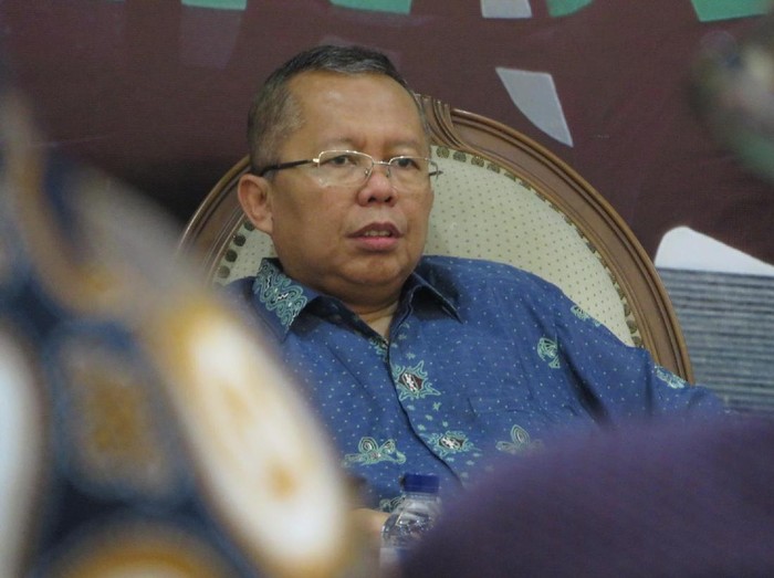 Kasus E-Mail Novel Diproses Cepat, Komisi III: Beda Tindak Pidana