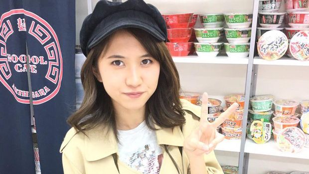 Pelayannya adalah Idol cantik! (@noodolcafe/Twitter)