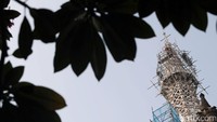 Menara Gereja Katedral diperbaiki, Rabu (17/5/2017).