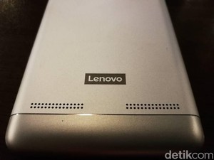 Lenovo Rilis Ponsel Lipat Bulan Depan?