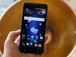 HTC U11, Smartphone Terunik Tahun Ini?