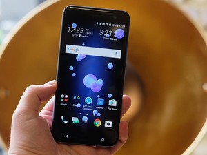 Digembosi Google, Nasib Ponsel HTC Diprediksi Suram