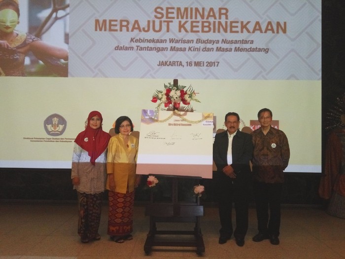 Ikatan Arkeolog Kampanyekan Persatuan Lewat Merajut Kebhinekaan