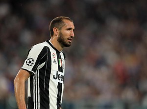 Bonucci Pergi, Chiellini Sebut Juve Butuh Bek Baru