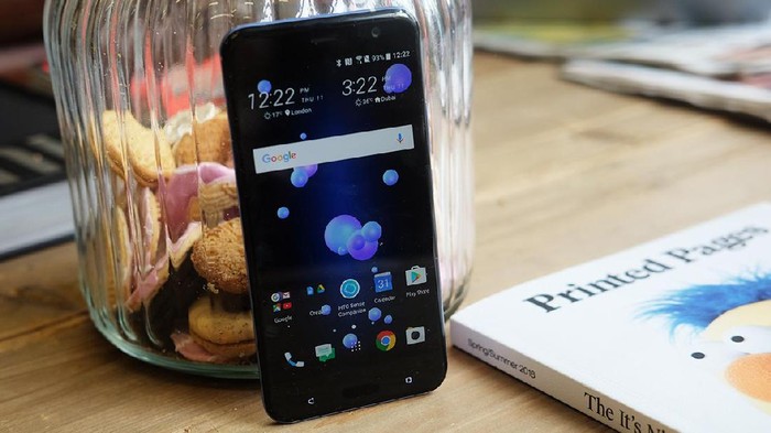 HTC U11. Foto: trustedreviews HTC U11. Foto: trustedreviews