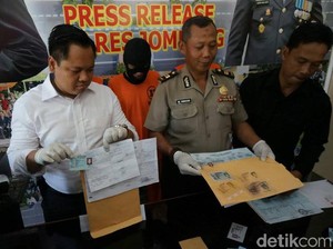 Sindikat Pemalsu e-KTP dan KK di Jombang Digulung