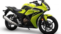 Honda CBR250R yang diperkenalkan di Malaysia ini menggunakan mesin DOHC satu silinder 249.6 cc berpendingin cairan.