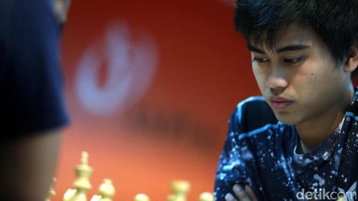Pascua Haridas Kokoh di Puncak Klasemen Japfa Chess Festival