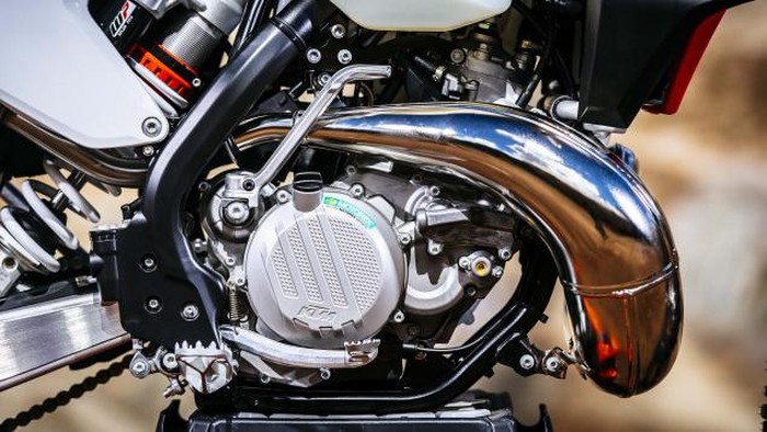 Mesin Bore Up Hanya untuk Balap?