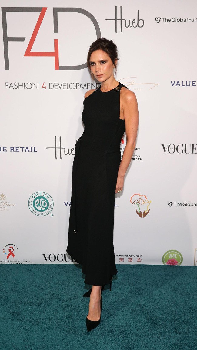Victoria Beckham attends the Fashion 4 Developments 5th annual Official First Ladies luncheon at The Pierre Hotel on September 28, 2015 in New York City.  (Photo by Neilson Barnard/Getty Images for Fashion 4 Development)