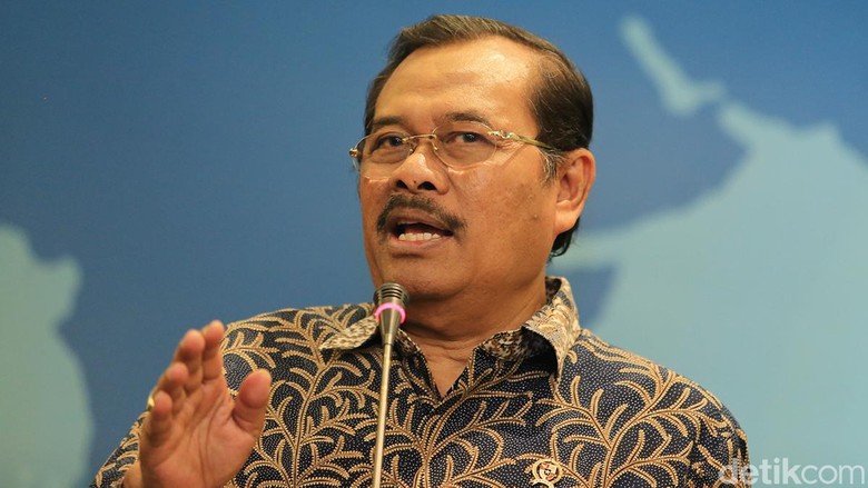 Jaksa Agung Tepis Serangan Buni Yani Jaksa Agung Tepis Serangan Buni Yani