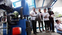Barang haram tersebut dimusnahkan dengan dibakar di dalam mesin.