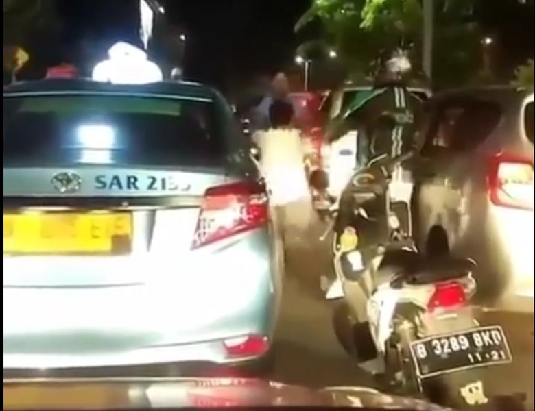 Duel ala Mortal Kombat dan Pentingnya Jaga Emosi di Jalan Duel ala Mortal Kombat dan Pentingnya Jaga Emosi di Jalan
