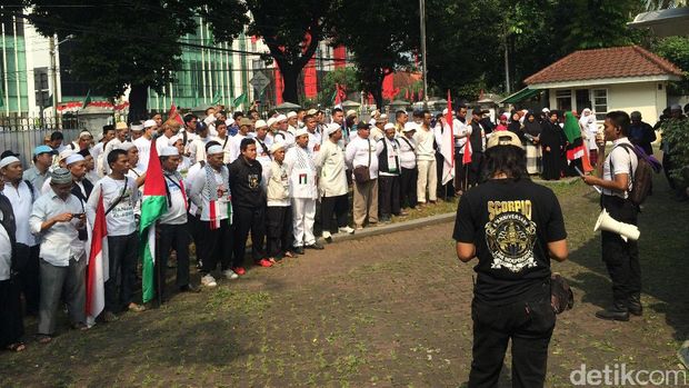 Aksi solidaritas untuk Palestina di Kedubes Palestina