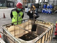 Begini Proses Pemusnahan Ponsel 