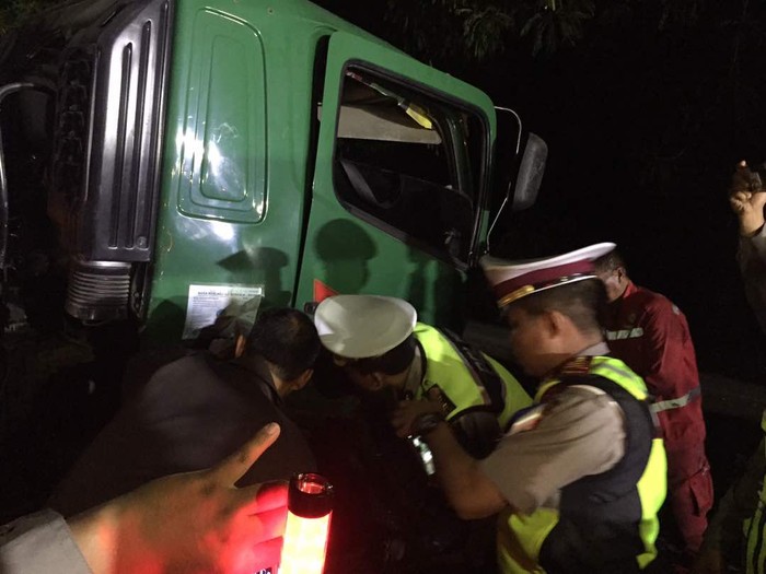 Evakuasi Laka di Tol Cipularang Selesai, Lalin Berangsur Normal