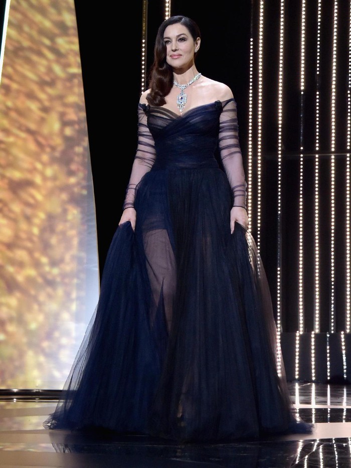 CANNES, FRANCE - MAY 17:  Mistress Of Ceremonies Monica Bellucci during the Opening Ceremony of the 70th annual Cannes Film Festival at Palais des Festivals on May 17, 2017 in Cannes, France.  (Photo by Pascal Le Segretain/Getty Images)