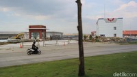Kami sangat bangga dengan pabrik pertama kami di Indonesia. Pabrik ini menunjukkan keseriusan kami untuk memasuki pasar Indonesia, dan merupakan pencapaian penting bagi Wuling di Indonesia. Dalam waktu dekat, kami siap untuk memproduksi dan meluncurkan produk pertama kami di kuartal ketiga 2017, kata Direktur Senior Manufaktur Wuling Motors Arif Pramadana dalam siaran pers, Kamis (18/5/2017).