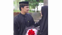 Alvin yang menikah di usia 17 tahun kerap mengunggah foto romantis dengan istrinya, Larissa Chou. Foto: Instagram @alvin_411