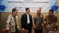 Diskusi itu bertema Menyelamatkan industri penyiaran Indonesia