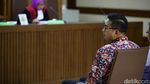 Brotoseno Dituntut 7 Tahun Penjara