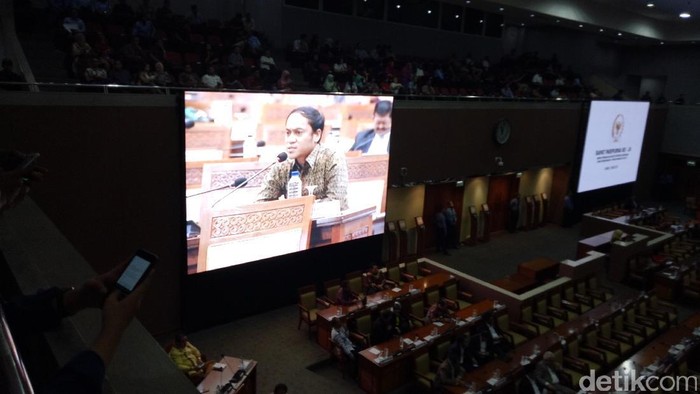 Interupsi di Paripurna, Politikus Gerindra Ingin Reses DPR Dihapus