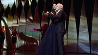 Pembukaan festival Cannes tersebut digelar di Palais des Festivals pada 17 Mei 2017. Foto: Pascal Le Segretain/Getty