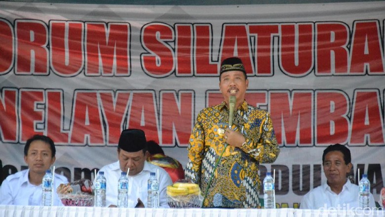 Bupati Rembang Tolak Pelarangan Nelayan Pakai Cantrang Bupati Rembang Tolak Pelarangan Nelayan Pakai Cantrang