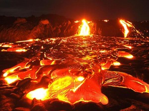 Merah Membara, Ini Danau Lava Gunung Kilauea