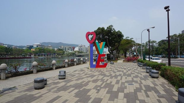 Sungai yang Jadi Lambang Cinta