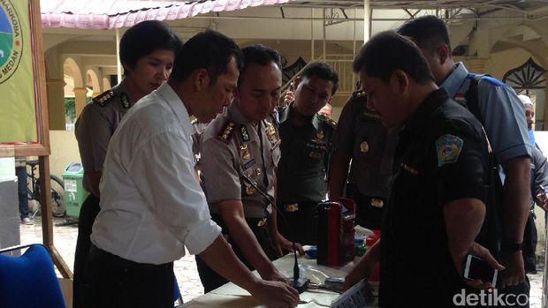 Polda Sumut memberi keterangan pers.