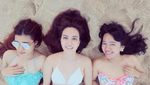 Shandy Aulia Seksi Berbikini di Bali